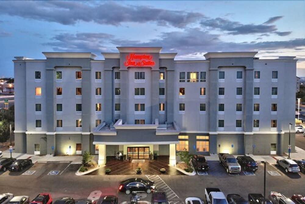 Hampton Inn & Suites Albuquerque North/I-25 Экстерьер фото